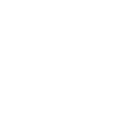 Icono que representa la atención al cliente, mostrando una mano sosteniendo tres figuras humanas con estrellas, simbolizando la satisfacción y la calidad del servicio.